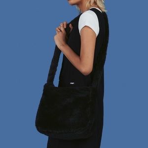 Unif Faye bag in Black